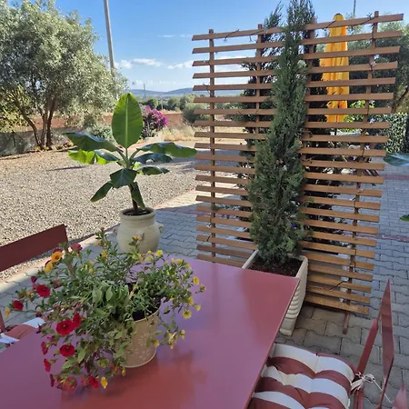 Apartment La Bouganvillea