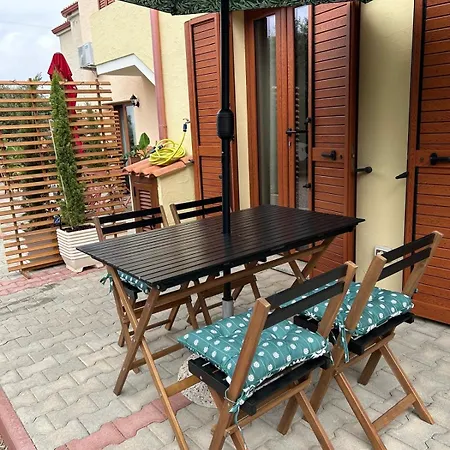 La Bouganvillea Apartment *