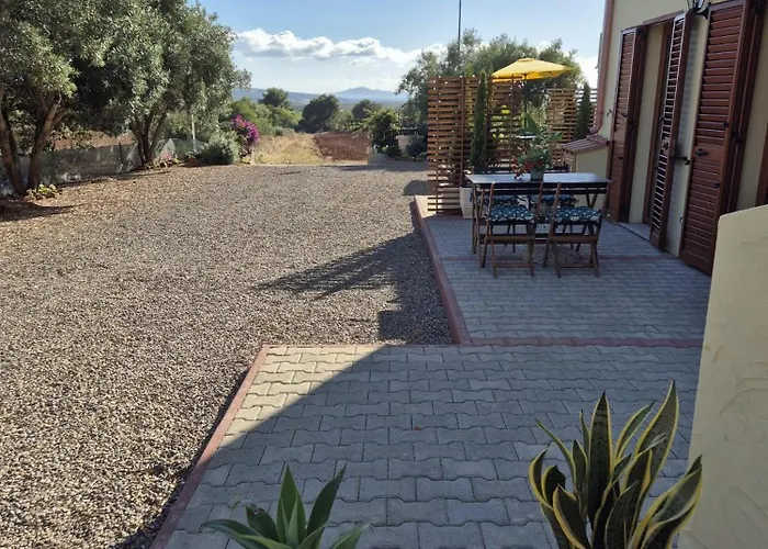 La Bouganvillea Masainas